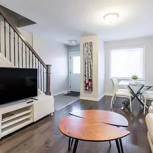 Spacious 3 Bdrm Near Downtown Ottawa
