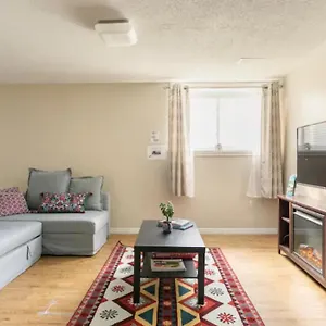 Self Check-in Spacious With Full Kitchen Ottawa